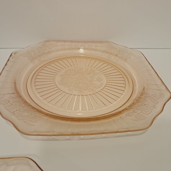 Set of five vintage Anchor Hocking pink salad plates - Picture 4 of 8